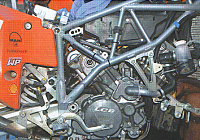 LC 8 Motor rechts